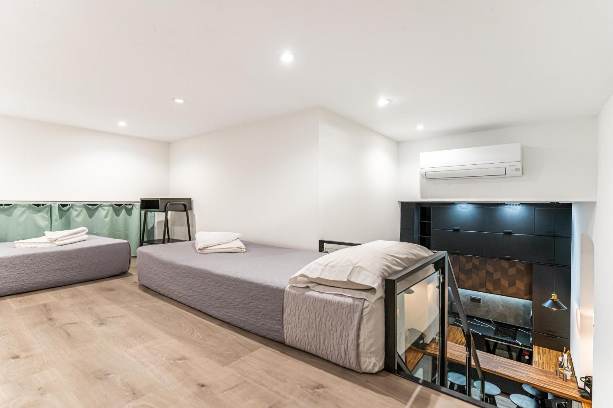 Cc Atocha Apartments Madrid Luaran gambar