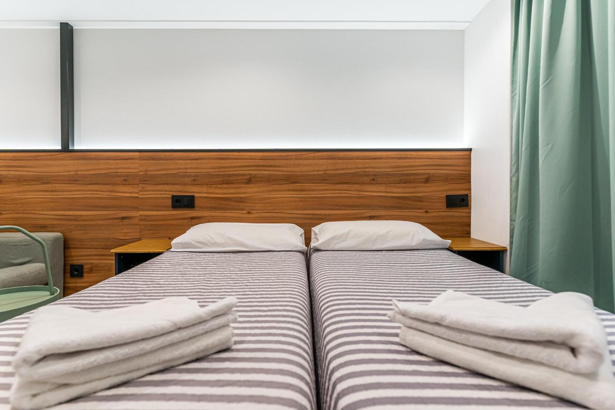 Cc Atocha Apartments Madrid Luaran gambar
