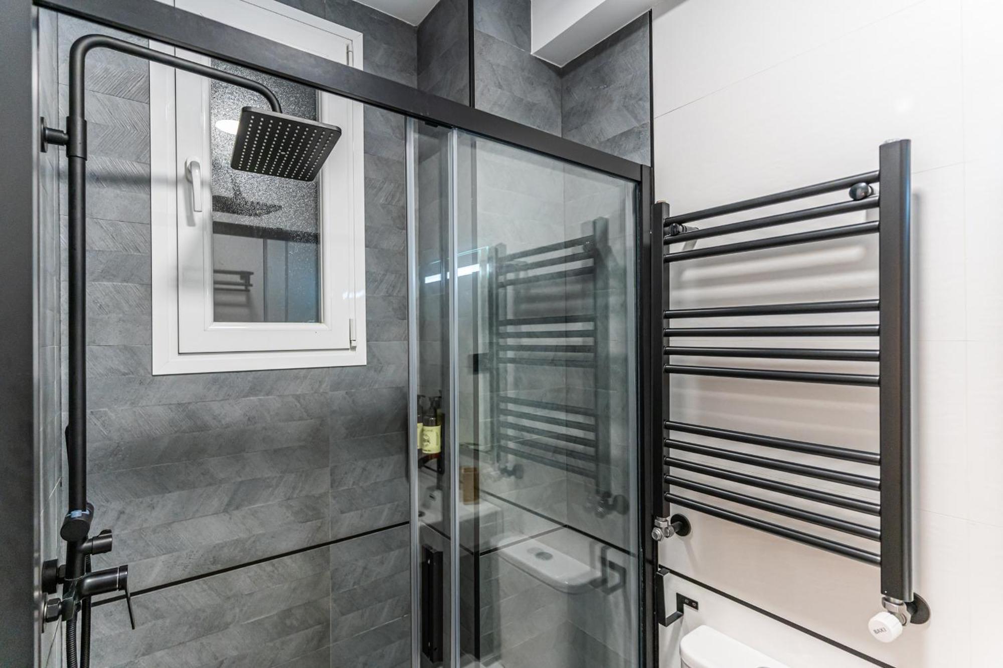 Cc Atocha Apartments Madrid Luaran gambar